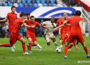 开云APP-亚洲足球赛场上掀起激烈风暴