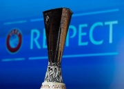 开云体育官网-法兰克福主场击败对手，保持胜利走势