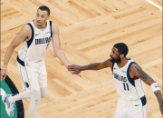 开云体育入口-包含独行侠客场轻取活塞，取得关键胜利的词条