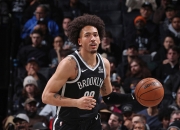 开云体育-老鹰主场击败篮网，稳住战绩