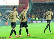 开云体育入口-丹麦轻取里昂，阿什拉夫扛起全队