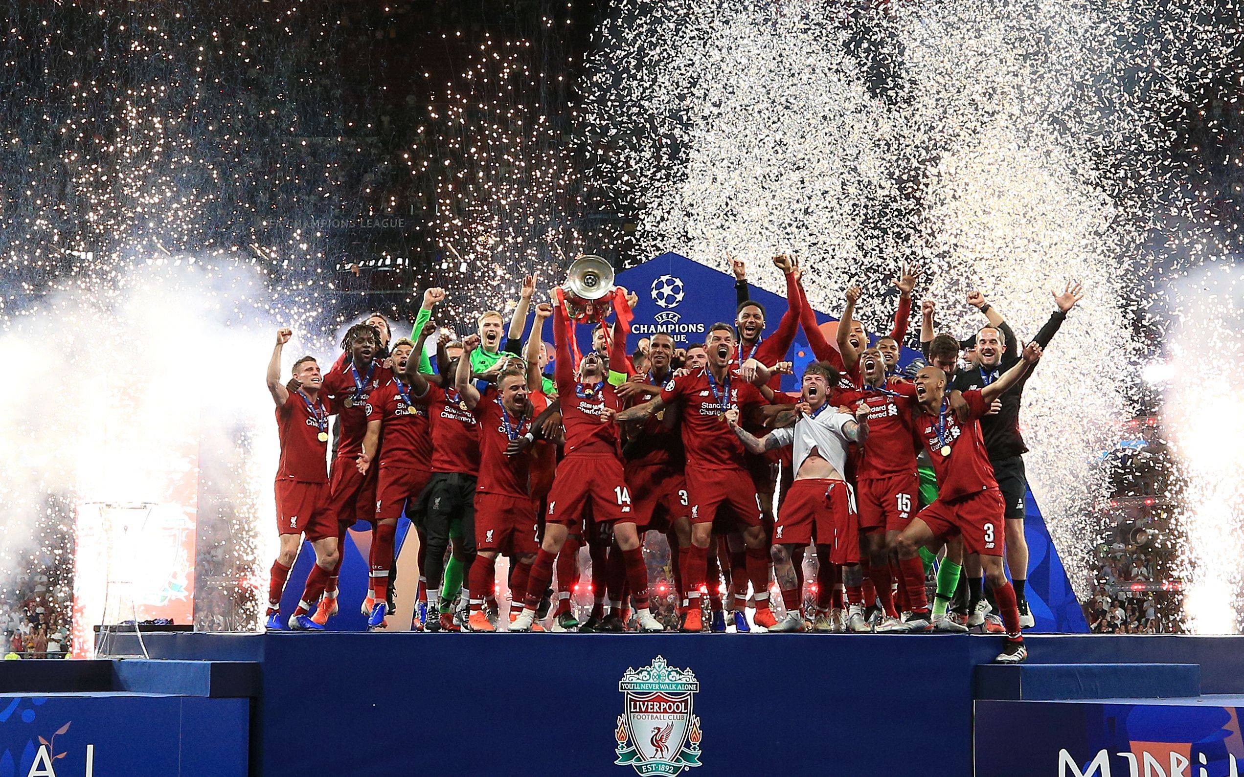 拜仁慕尼黑vs那不勒斯:双方势均力敌,胜者将决定金球奖争夺者的简单介绍 拜仁慕尼黑vs那不勒斯:双方势均力敌,胜者将决定金球奖争夺者的简单介绍