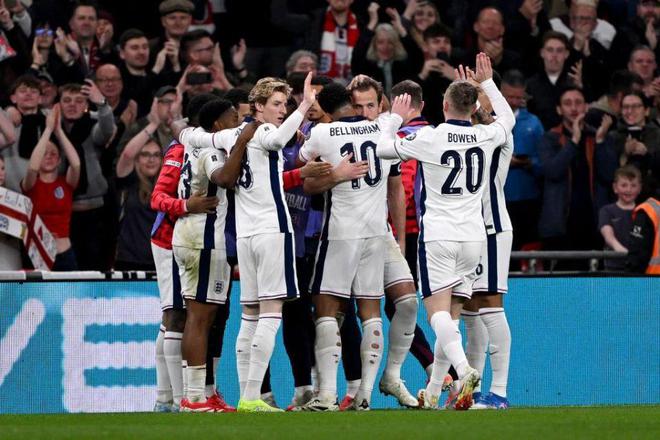 包含英格兰队对阵阿尔巴尼亚队，胜者将何去何从？的词条