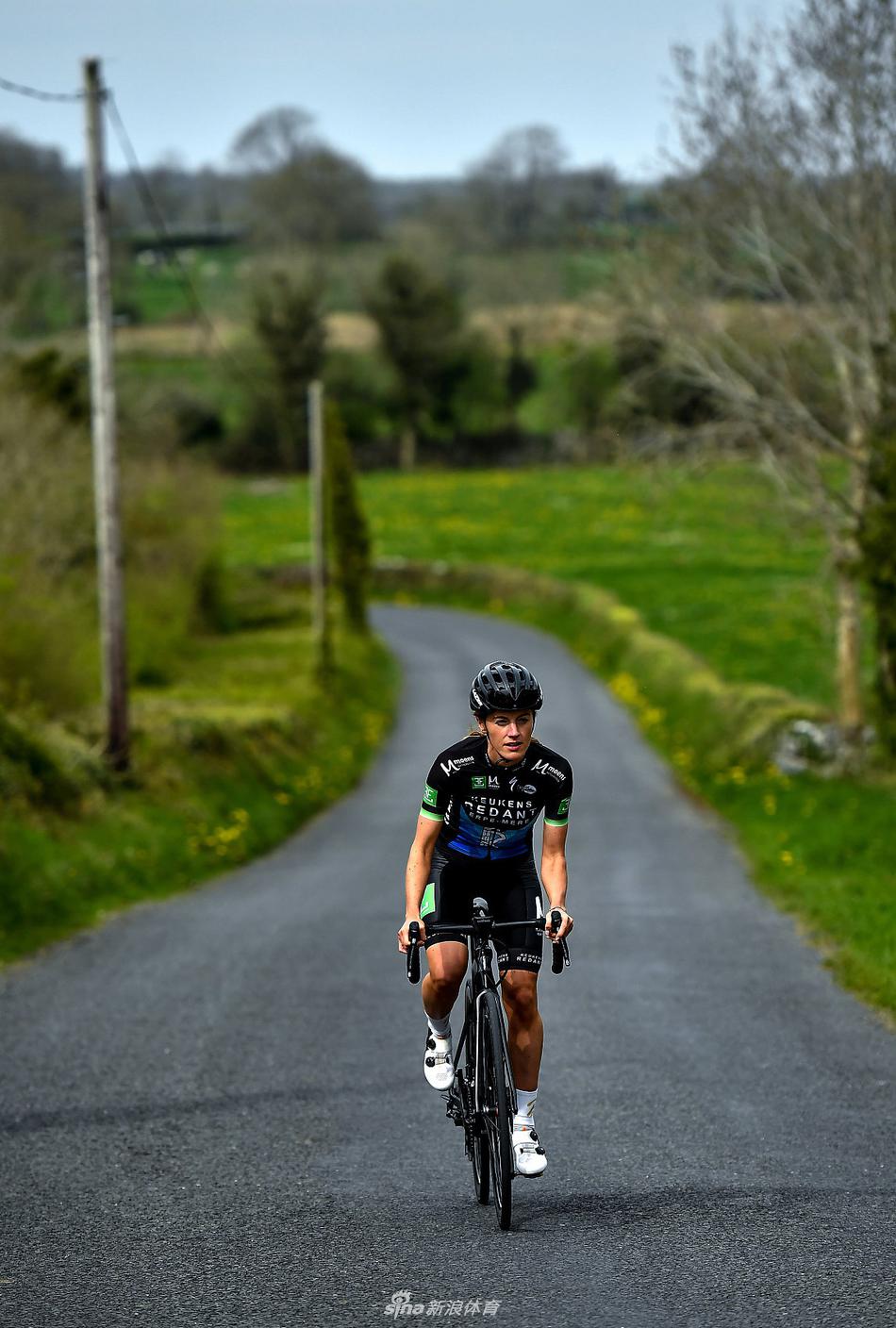 爱尔兰运动员士气高昂,凭借实力征服对手的简单介绍 爱尔兰运动员士气高昂,凭借实力征服对手的简单介绍