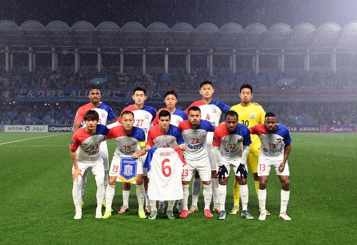 包含上海绿地申花主场大胜亚冠对手，强势晋级的词条