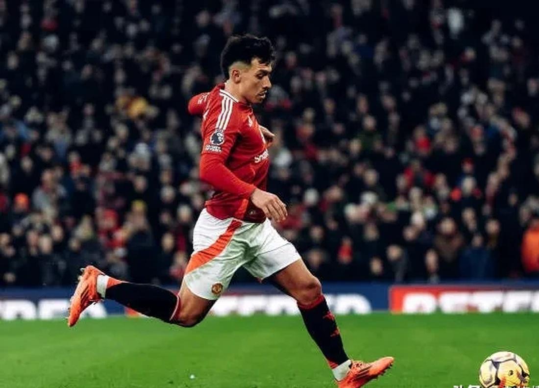 包含伯恩茅斯逆转胜利，这支球队的实力备受关注！的词条