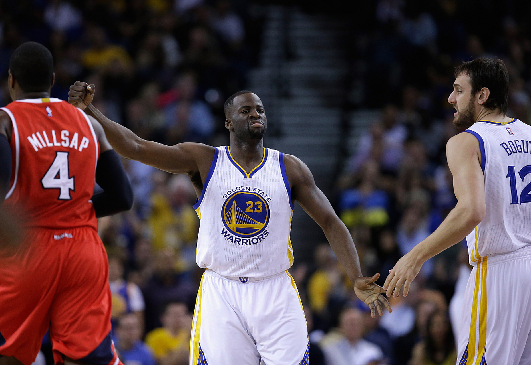 老鹰客场失利，战绩下滑势不可挡的简单介绍