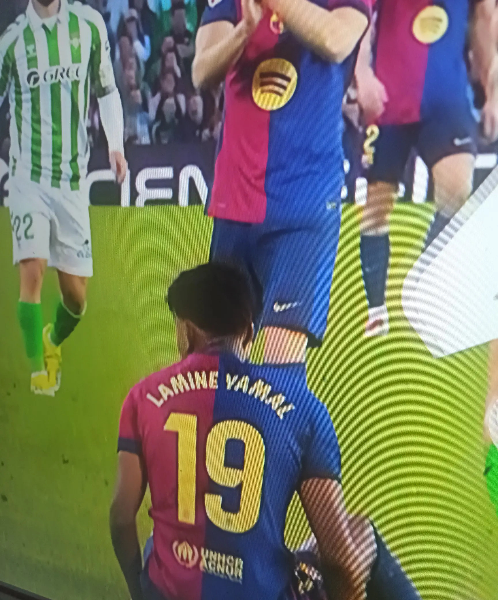 阿拉维斯主场战胜毕尔巴鄂竞技，球队状态回暖