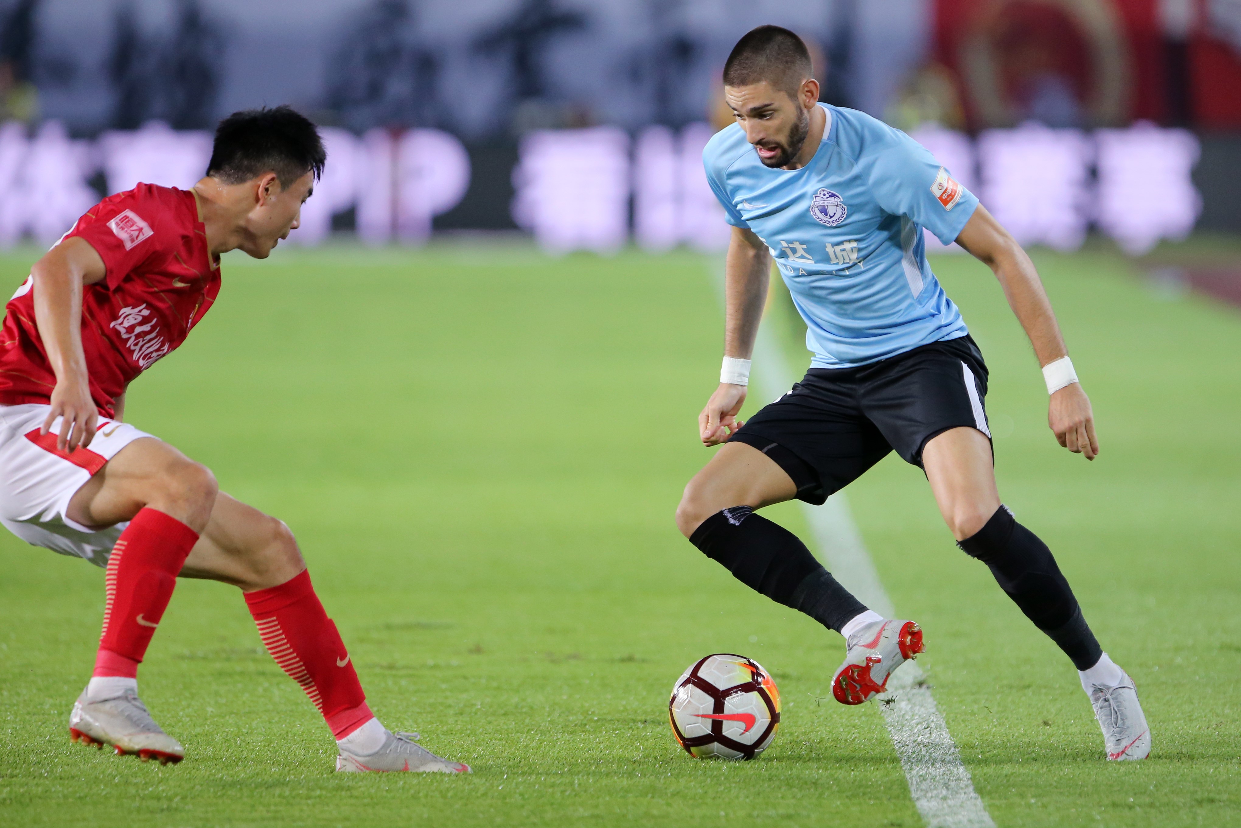 关于大连一方客场战平恒大,赢球归来豪言再战的信息 关于大连一方客场战平恒大,赢球归来豪言再战的信息