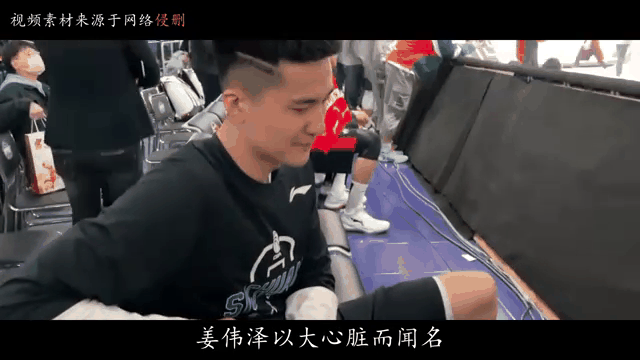 包含青海男篮新星崭露头角,一战成名惊艳球迷的词条 包含青海男篮新星崭露头角,一战成名惊艳球迷的词条