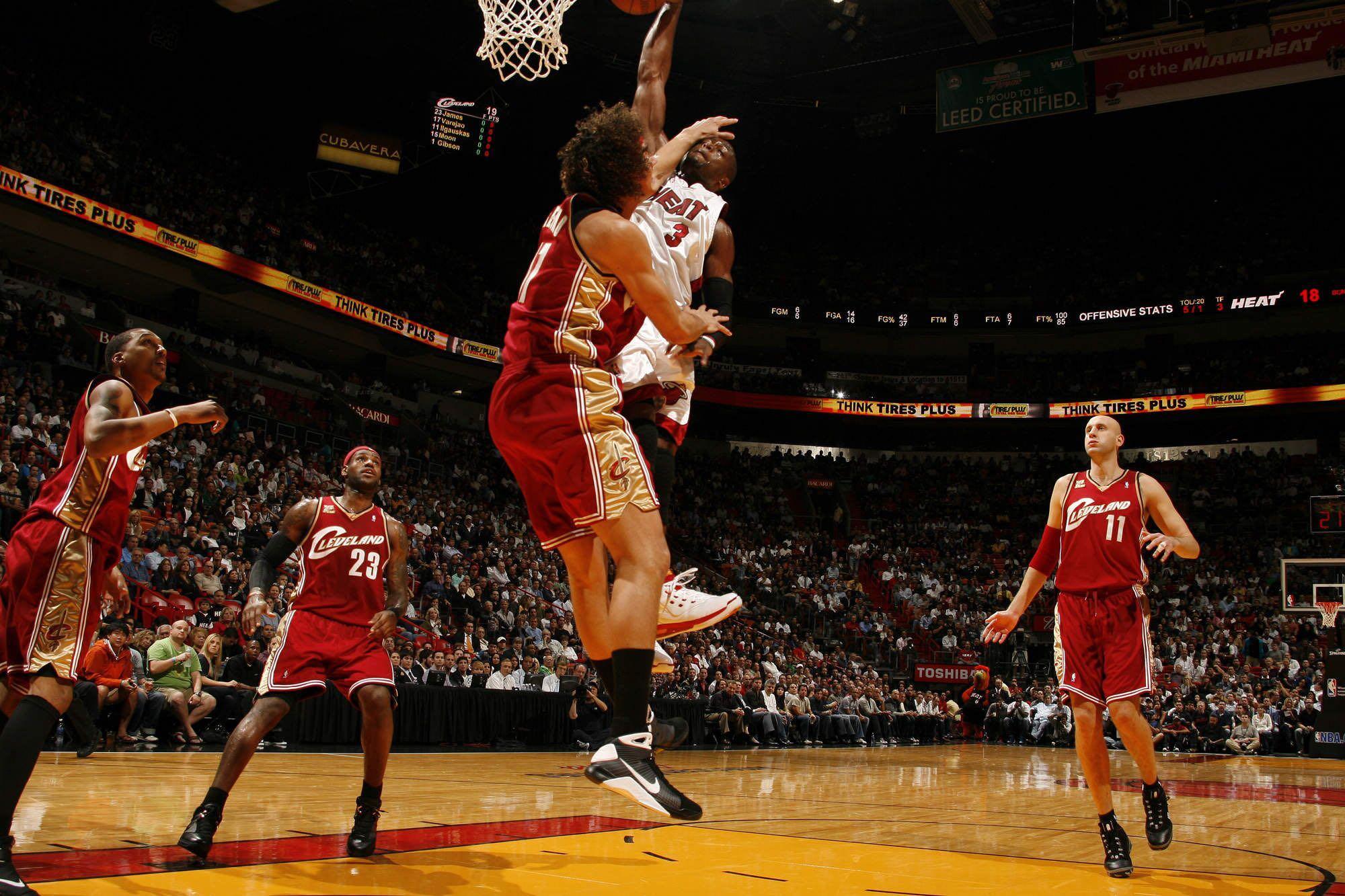 包含冠军之争,欧洲顶尖俱乐部展开激烈对抗的词条 包含冠军之争,欧洲顶尖俱乐部展开激烈对抗的词条