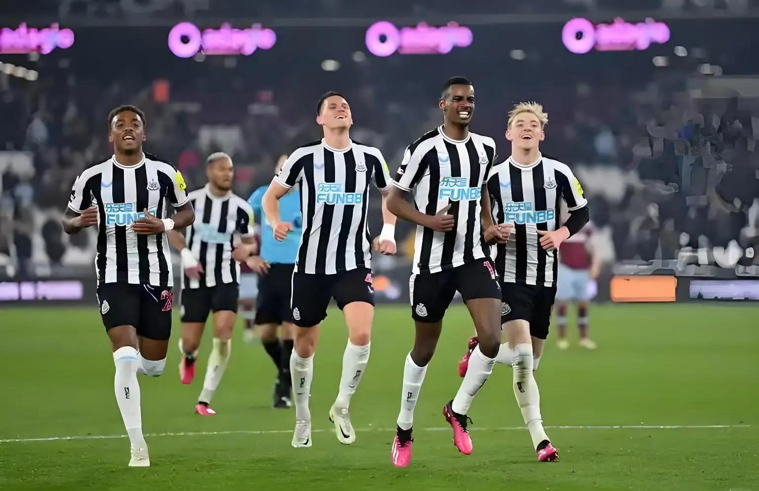 西汉姆联主场不敌对手，未能取得胜利的简单介绍