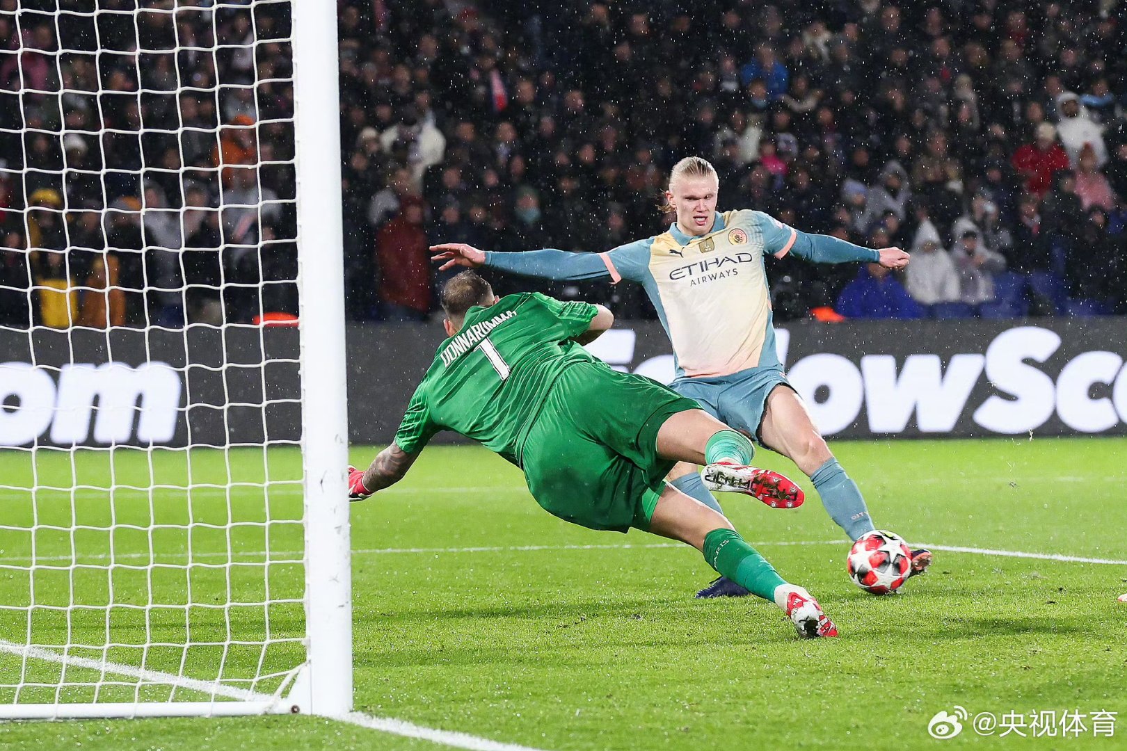 曼联客场逆转波尔图,挺进欧冠四强的简单介绍 曼联客场逆转波尔图,挺进欧冠四强的简单介绍