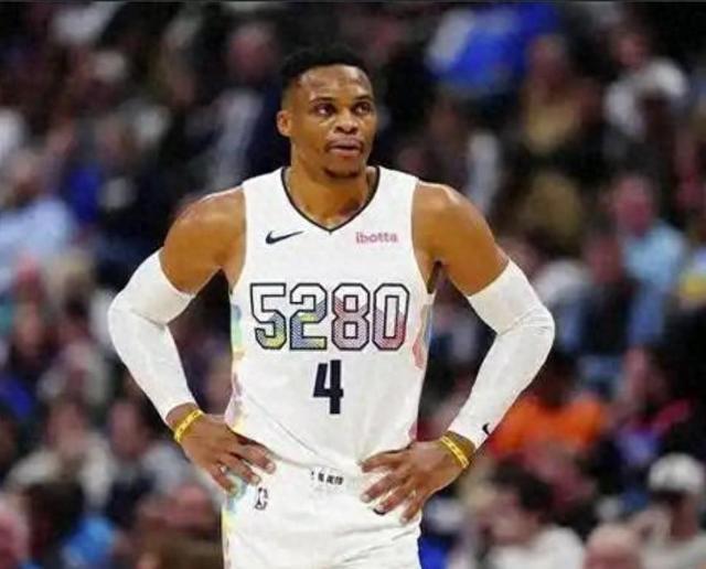 猛龙队逆袭成功,爵士队遭遇失利 猛龙队逆袭成功,爵士队遭遇失利