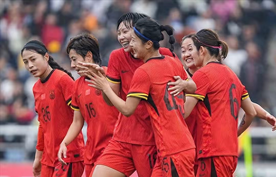 关于紧张刺激!中国女足与德国队争夺胜利的信息 关于紧张刺激!中国女足与德国队争夺胜利的信息