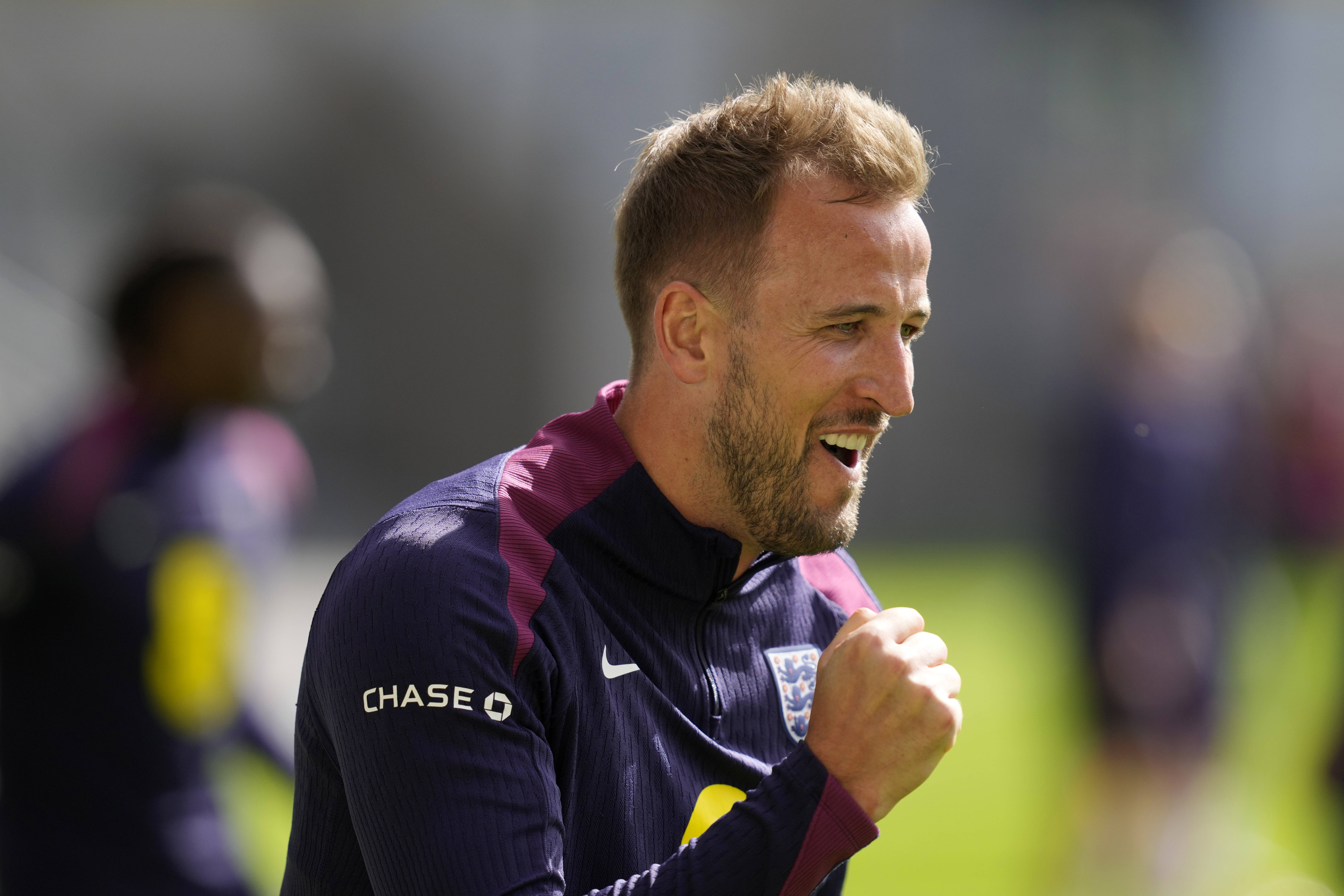 昨日欧冠:英格兰击败凯尔特人,表现神勇的简单介绍 昨日欧冠:英格兰击败凯尔特人,表现神勇的简单介绍