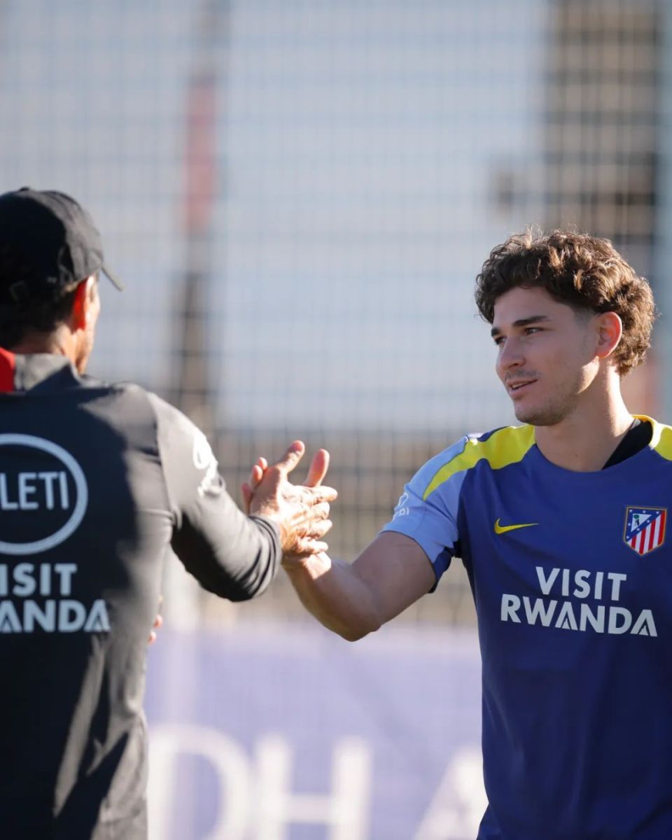 尤文图斯宣布签下巴黎圣日耳曼后卫拉斐尔,加强防线实力的简单介绍 尤文图斯宣布签下巴黎圣日耳曼后卫拉斐尔,加强防线实力的简单介绍