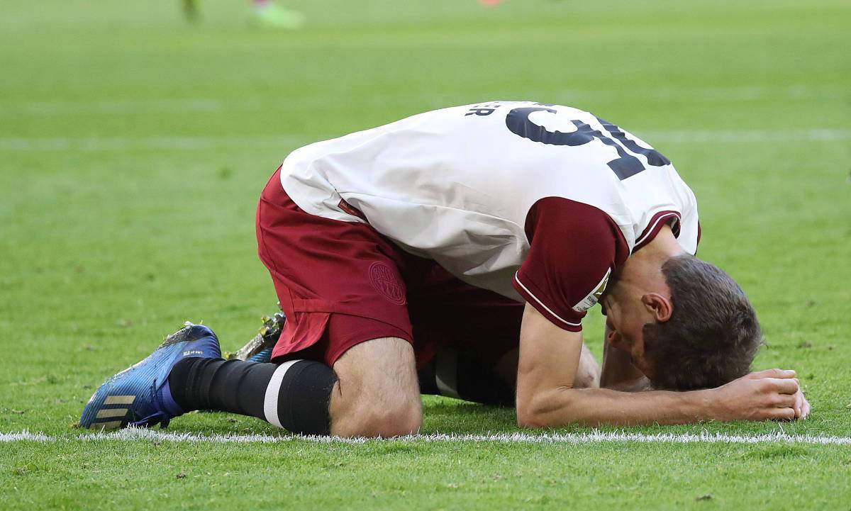 法兰克福客场不敌对手，遭受打击