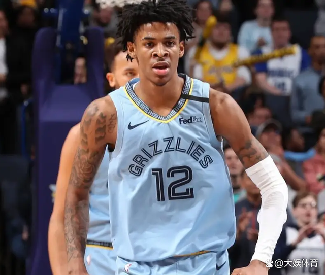 包含新晋球队彰显实力，晋级前列的词条