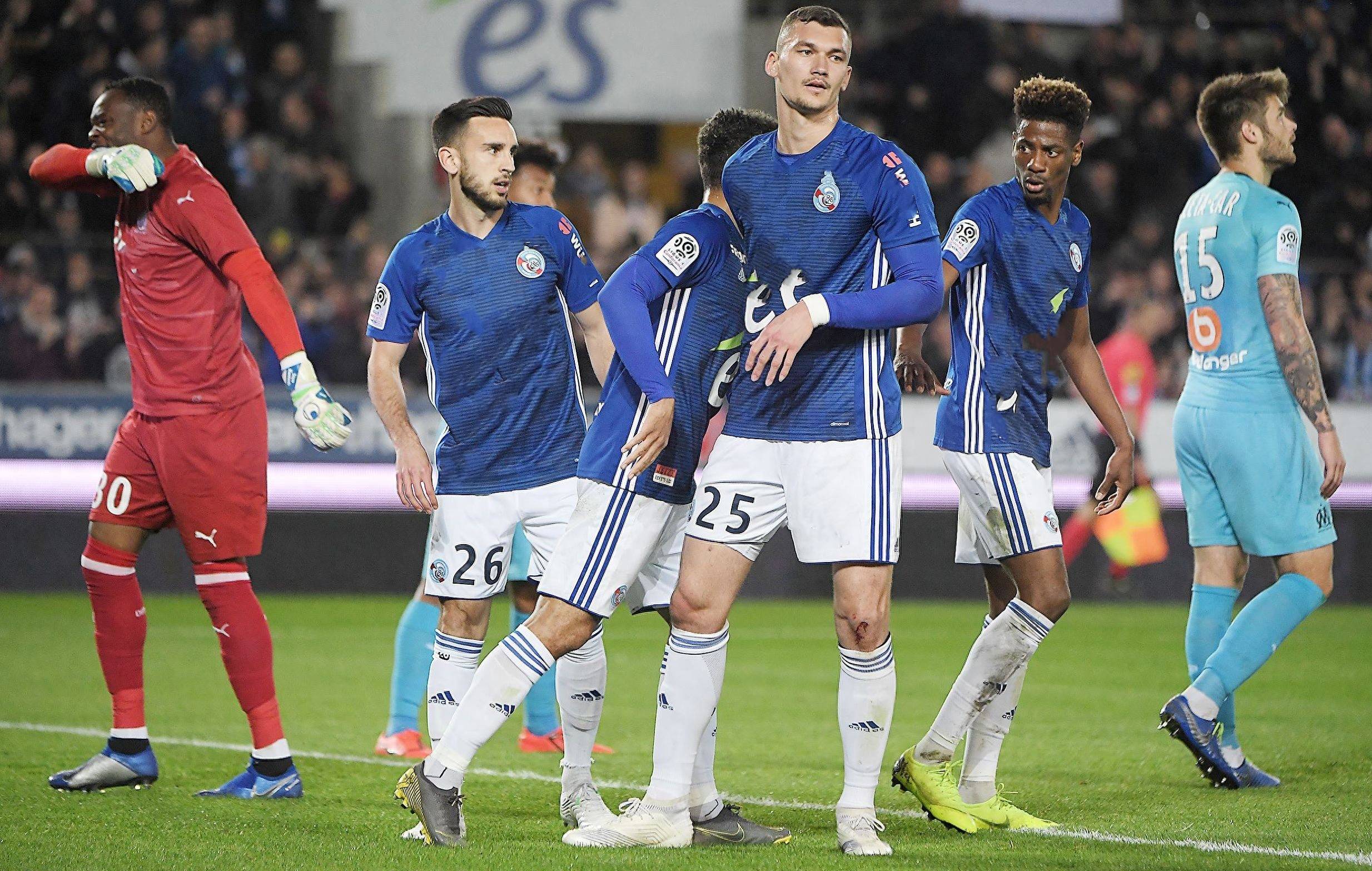 包含尼斯迎战圣埃蒂安,胜者难分的词条 包含尼斯迎战圣埃蒂安,胜者难分的词条