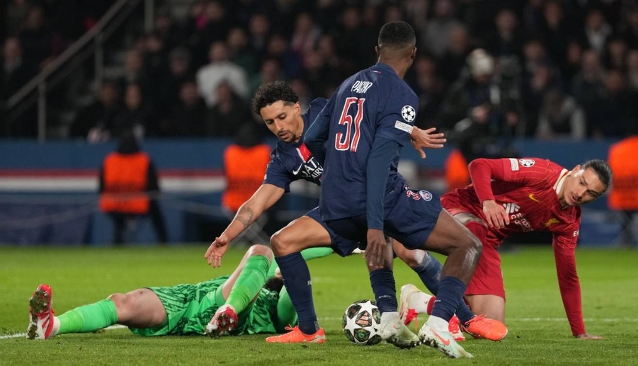 包含利物浦碾压巴黎,阿拉巴制霸全场的词条 包含利物浦碾压巴黎,阿拉巴制霸全场的词条