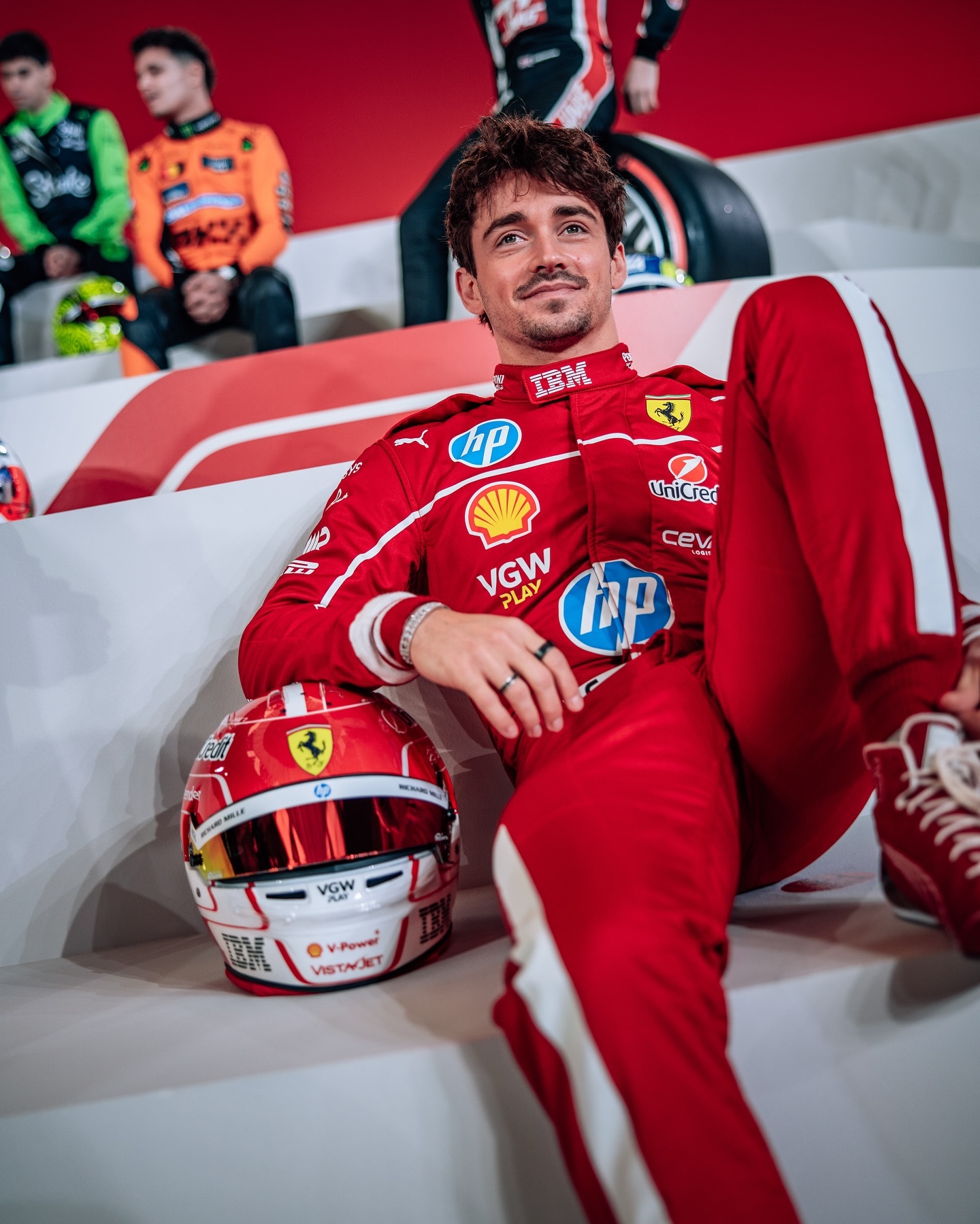 红牛车队横扫阿斯顿马丁，勒克莱尔统治全场