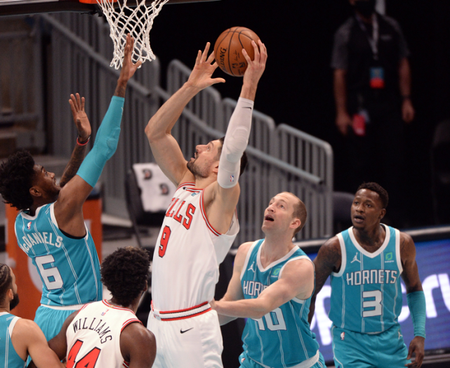 北京队横扫国王,武切维奇状态火热 北京队横扫国王,武切维奇状态火热