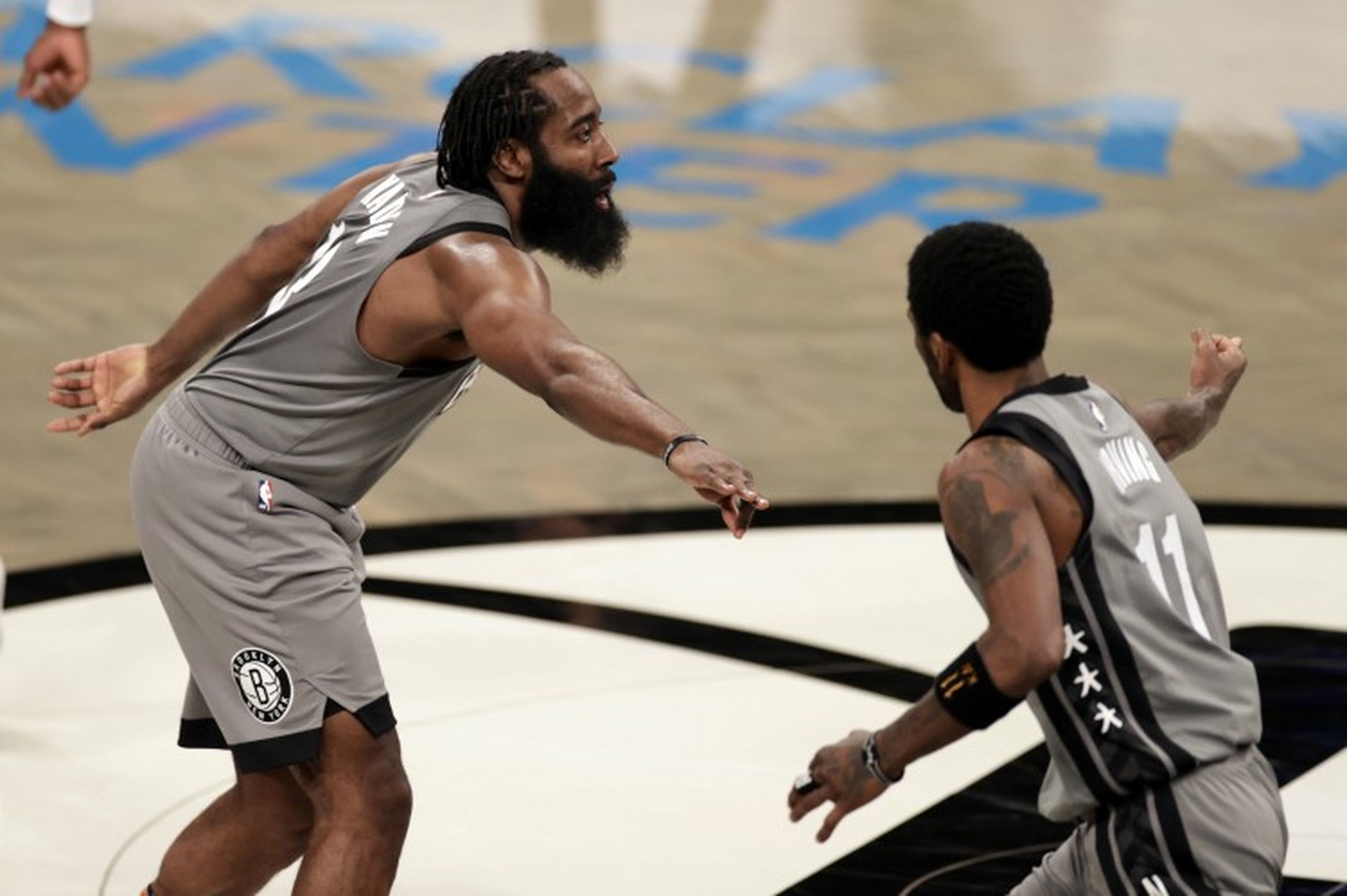 快船击败篮网，霍杰全场得分王