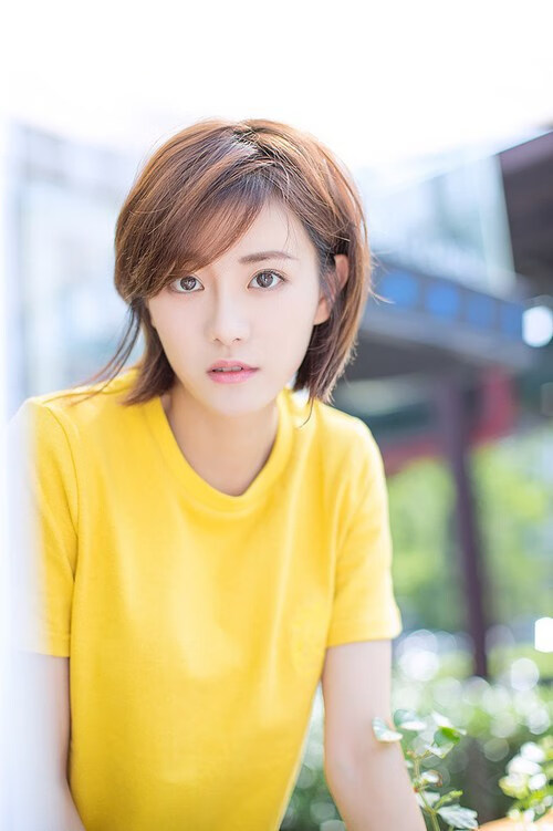 王者归来！苏亚雷斯绝境爆发，西班牙劲旅力克比利亚雷亚尔昂首晋级