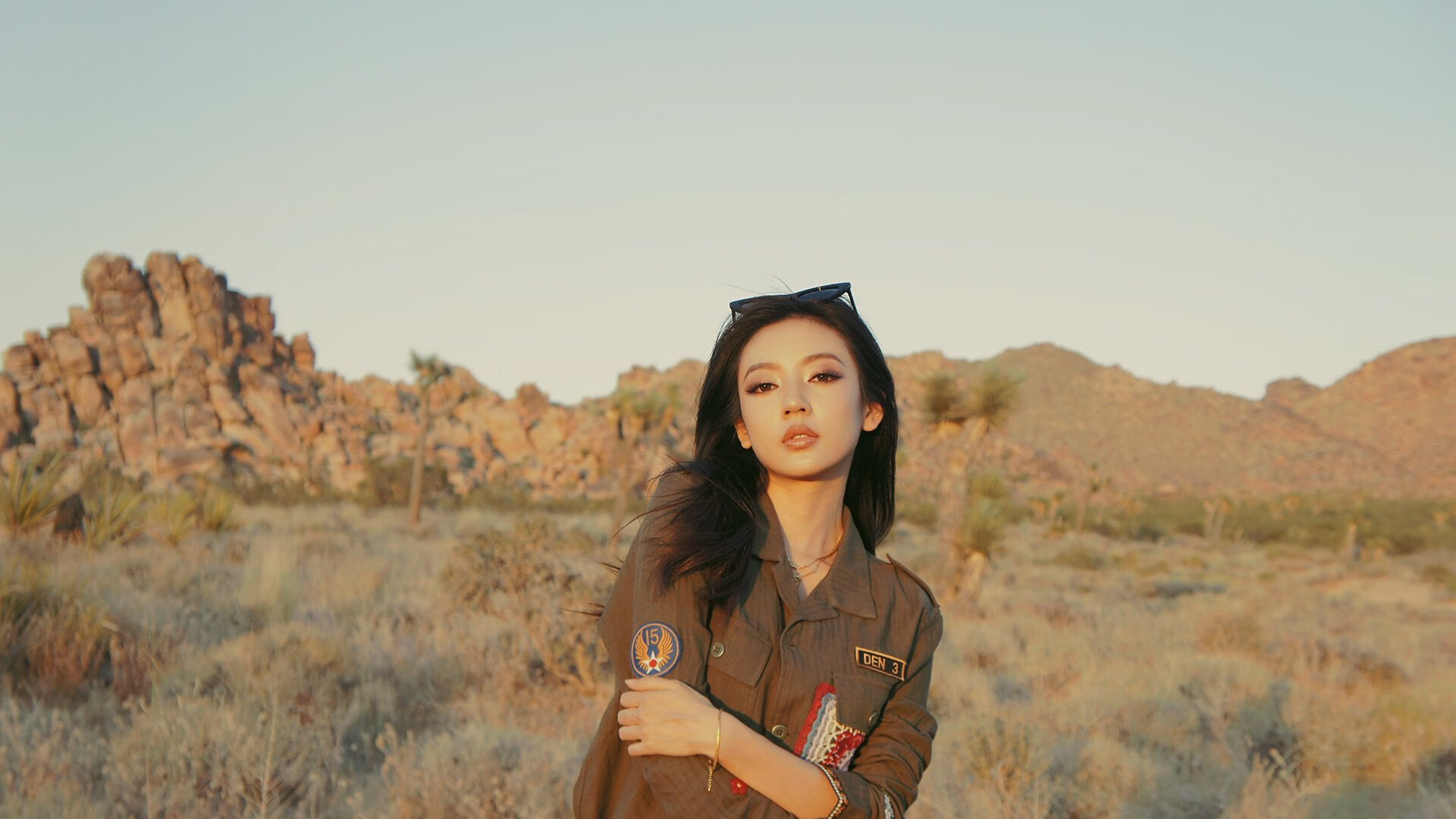 夜赛风云，李刚仁如F1车手般统治攻防两端