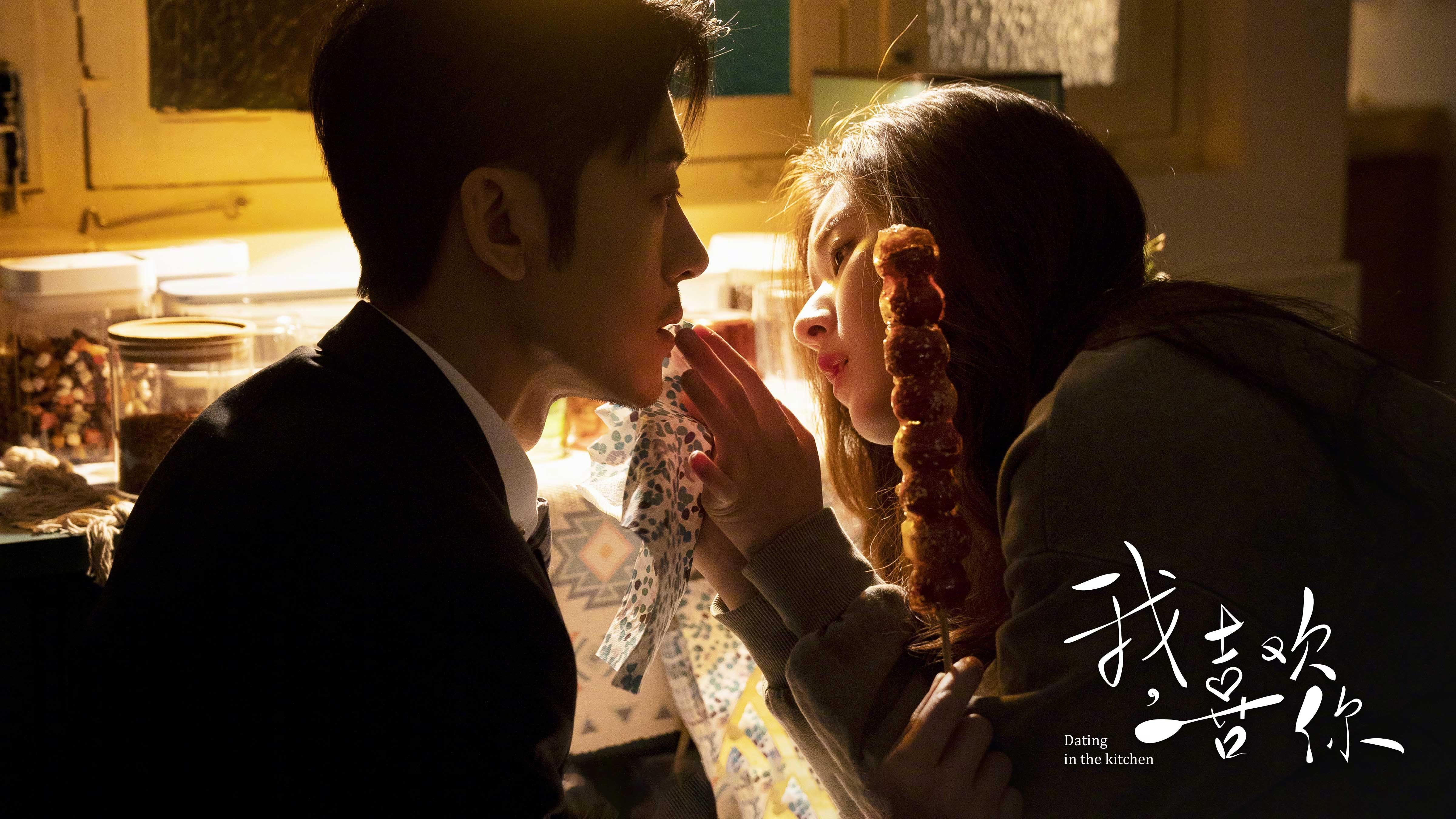 库里教科书级表现闪耀全场，尼克斯稳扎稳打击败辽宁队