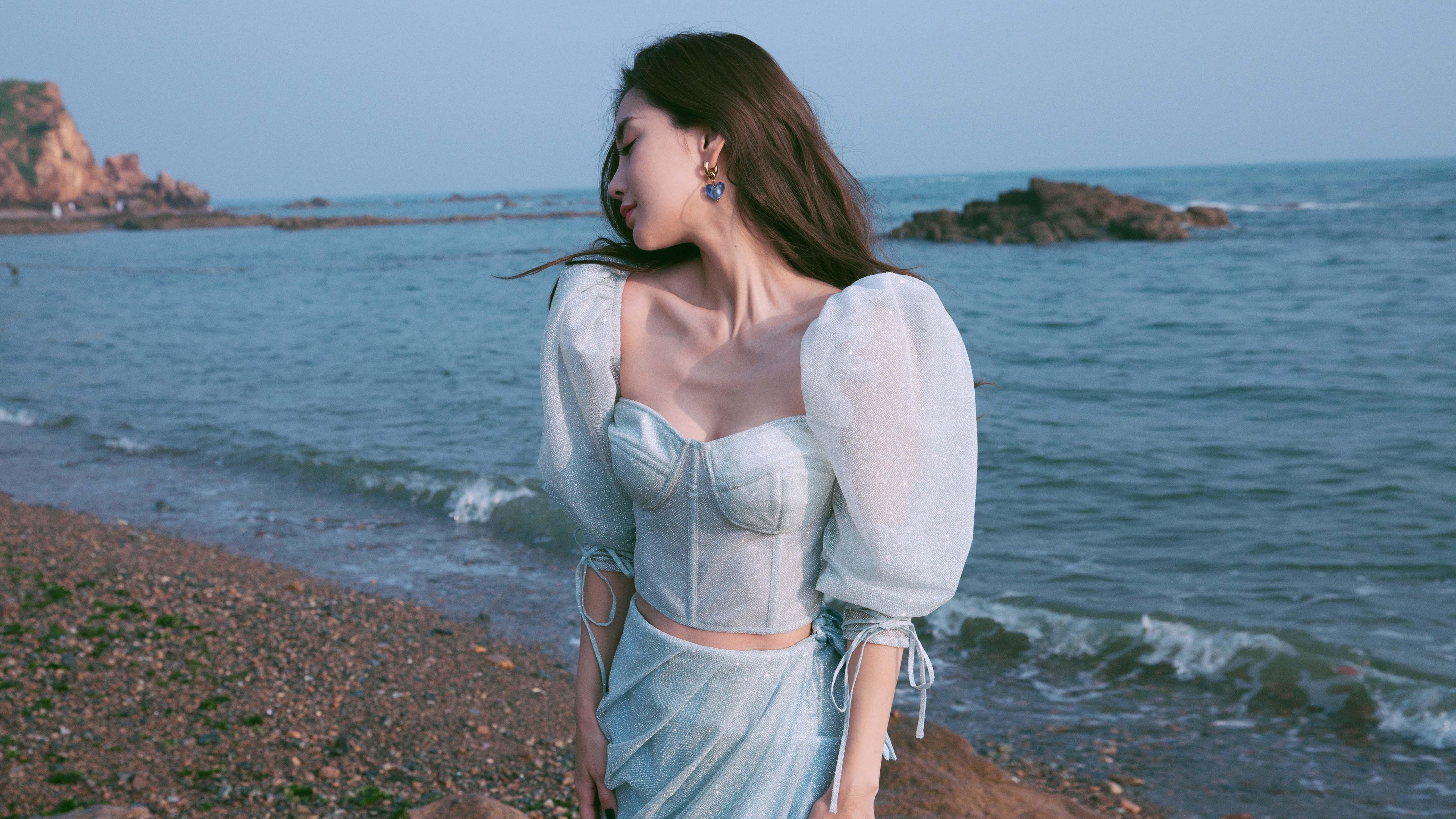 篮网淘汰赛鏖战过关，西亚卡姆全能爆发主宰攻防