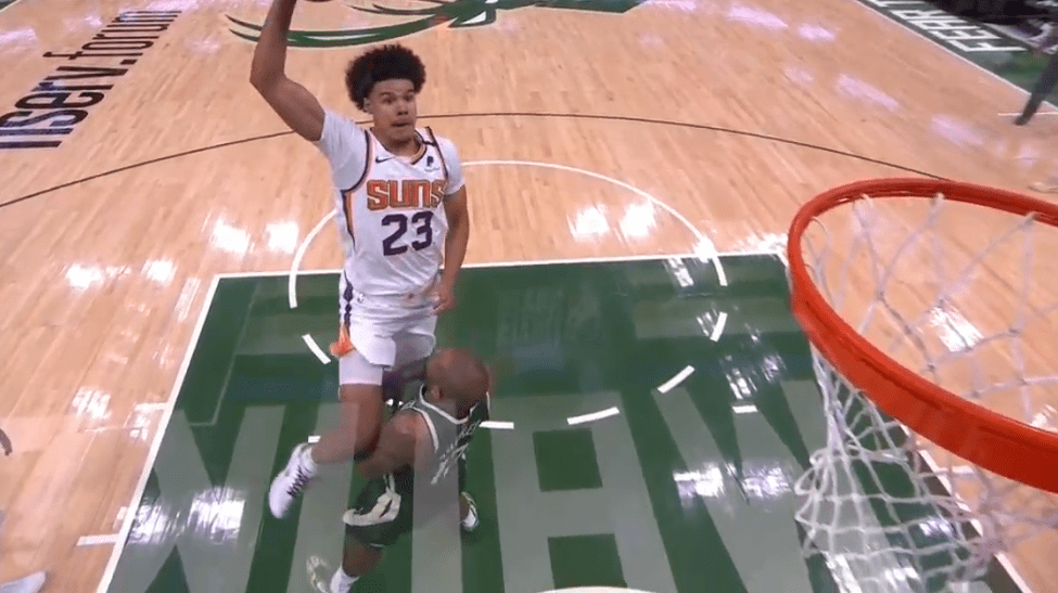 霍勒迪爆发，北京队提前终结悬念山西队